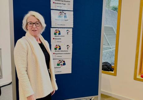 Gabriele Syrbe im Seminarraum 